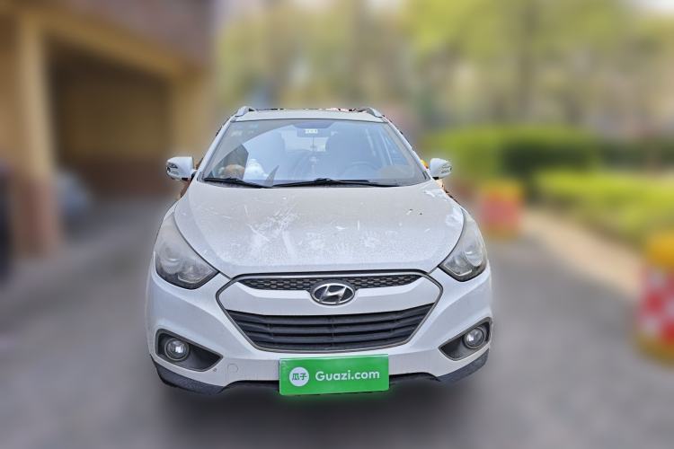 Used Hyundai ix35 2012 2.0L Automatic Two-Wheel Drive Elite Edition GLS
