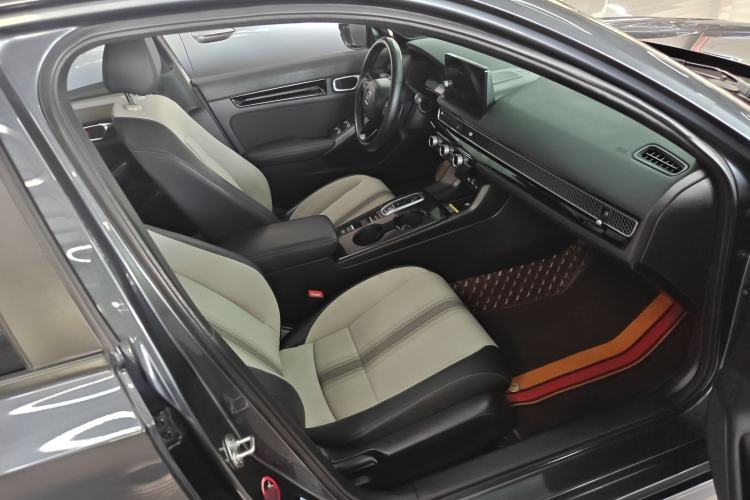 Used Honda Civic 2023 2.0L eHEV Sharp Edition Right Front Seat