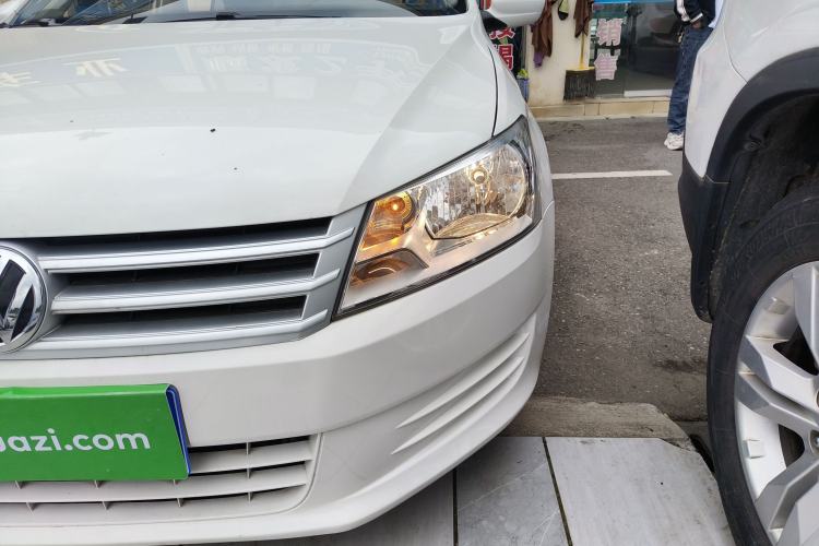 Used Volkswagen Santana 2015 1.4L Manual Fashion Edition
