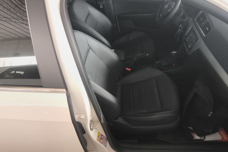 Used Volkswagen Gran Lavida 2015 230TSI DSG Comfort Edition Right Front Seat