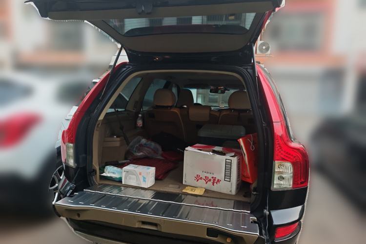 Used Volvo XC90 2012 Revised Version 2.5T Luxury Edition Trunk