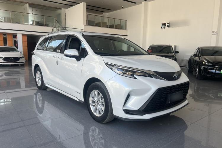 Used Toyota Granvia 2023 2.5L Hybrid Comfort Edition