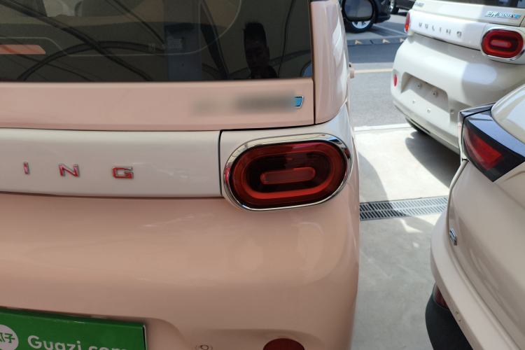 Used Wuling Hongguang MINIEV 2024 3rd Generation 215km Advanced Version
