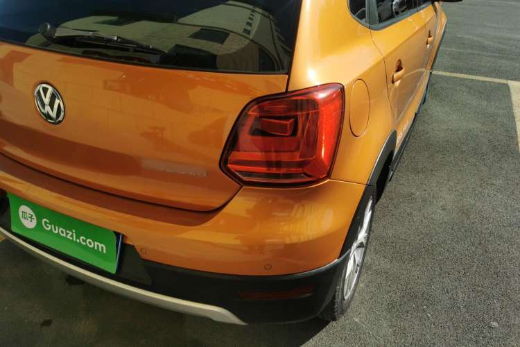 Used Volkswagen Polo 2014 1.6L Cross Polo Automatic
