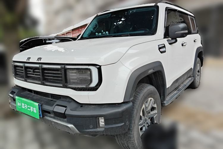Used BAIC Off-Road BJ40 2024 2.0T All-New Urban Hunter Edition Chivalrous Style