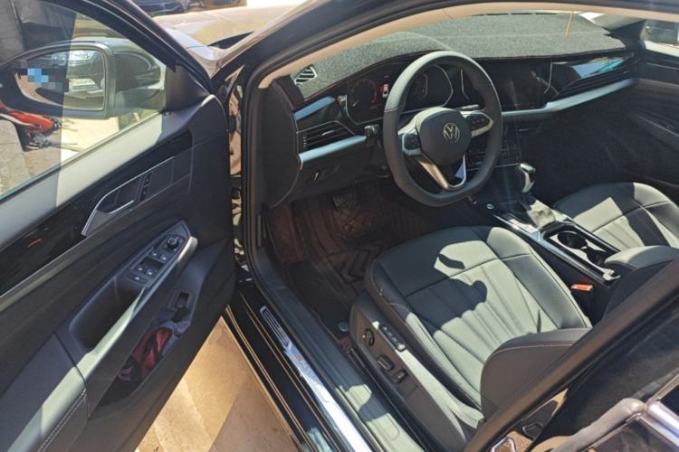 Used Volkswagen Passat 2026 Model, Outstanding 380TSI Longteng Edition Driver Seat