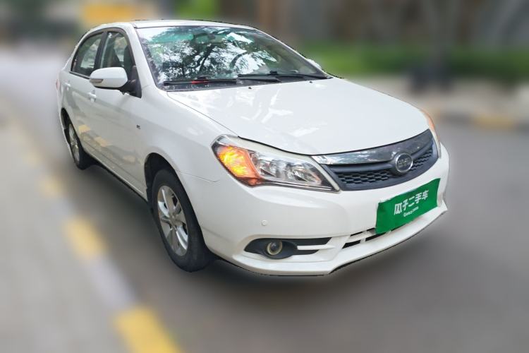 Used BYD F3 2015 Energy-Saving Edition 1.5L Manual Luxury Model
