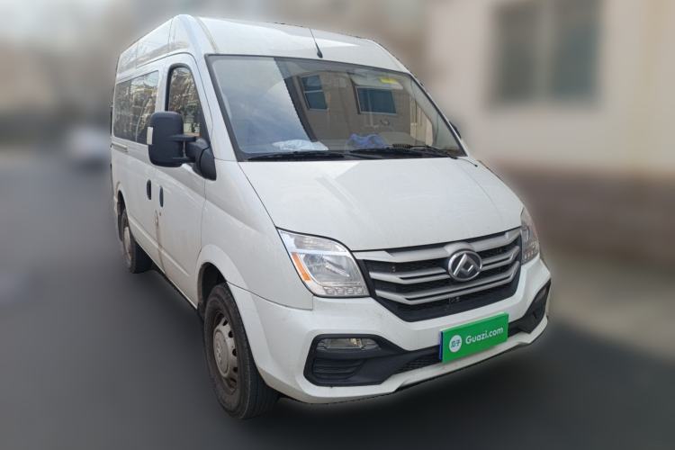 Used SAIC MAXUS Xintu V80 2023 2.0T Manual Classic Aoyuntong Short Wheelbase Mid-Roof 5/6-Seater