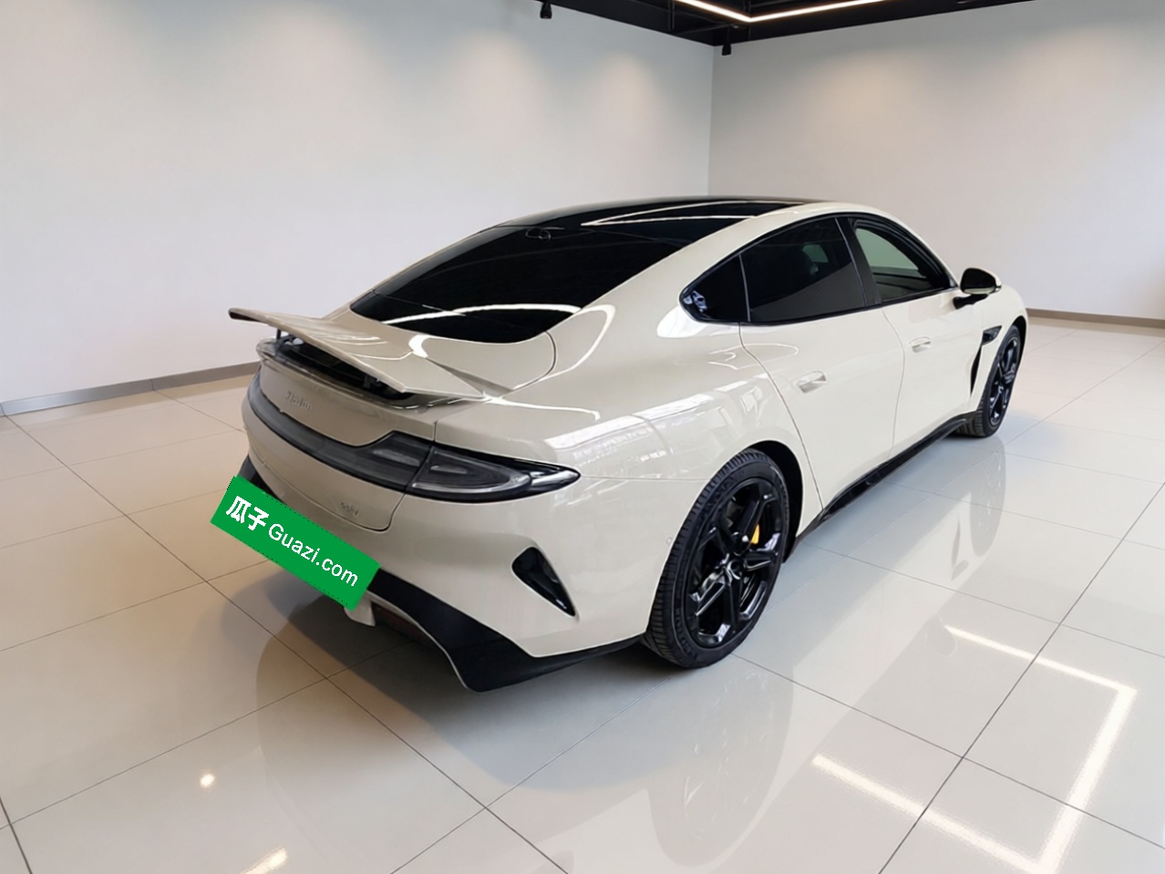 Xiaomi Auto SU7 2024 Four-Wheel Drive Ultra-Long Range Advanced Intelligent Driving Max Edition — снимка 5