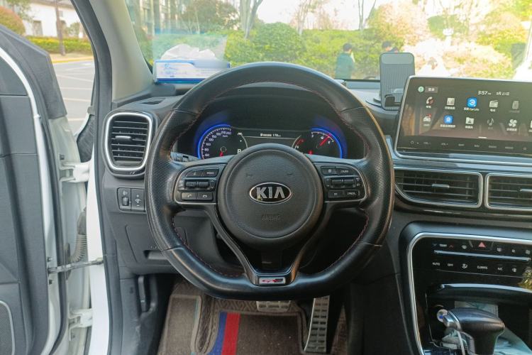 Used Kia KX5 2019 1.6T Automatic Two-Wheel Drive Luxury Edition Steering Wheel