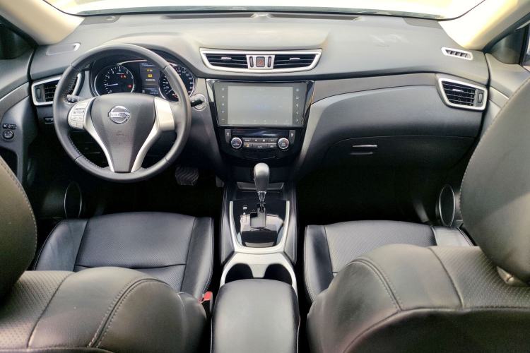 Used Nissan X-Trail 2015 2.0L CVT Comfort MAX Edition 2WD
