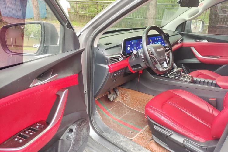 Used SAIC MAXUS T90 2021 2.0T Twin-Turbo Automatic All-Wheel Drive High-Ride Comfort Edition with Extended Cargo Space Driver Seat