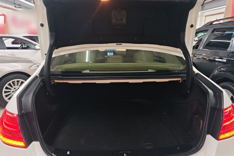 Used Mercedes-Benz E-Class 2015 E 200 L Sport Edition
