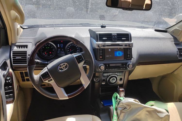 Used Toyota Prado 2016 3.5L Automatic VX NAVI
