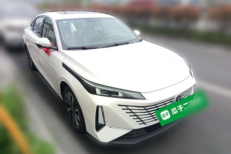 Used CHANGAN Eado 2025 Blue Whale 1.5T 500Bar Flagship Model
