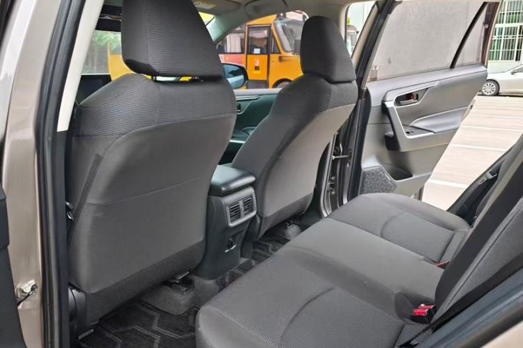 Used Toyota RAV4 2022 2.0L CVT Two-Wheel Drive Urban Edition
