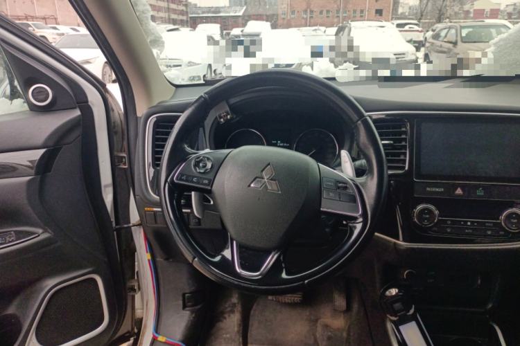 Used Mitsubishi Outlander 2018 2.4L 4x4 Elite Edition 5 Seats
