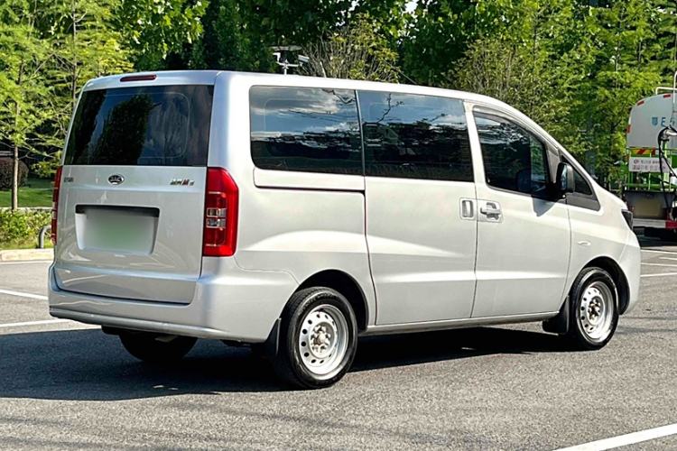 Used JAC Refine M3 2023 1.8L 5-Seater Classic Edition