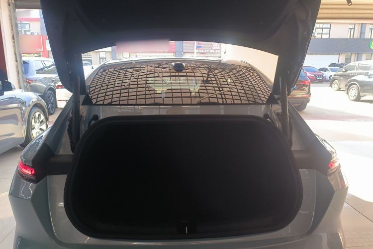 Used Nio ET5 2025 75 kWh