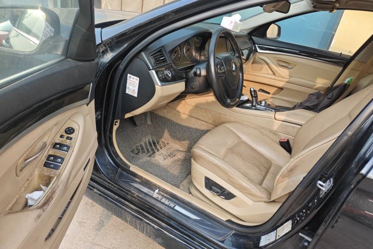 Used BMW 5 Series 2012 523Li Luxury Model