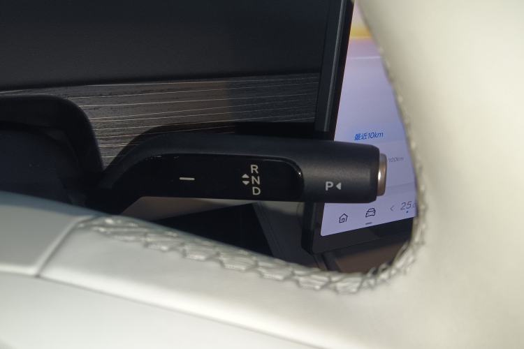 Used ONVO L60 2024 60 kWh Rear-Drive Version