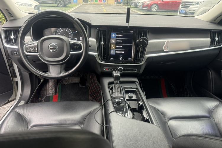 Used Volvo S90 2017 T4 Zhiyi Edition