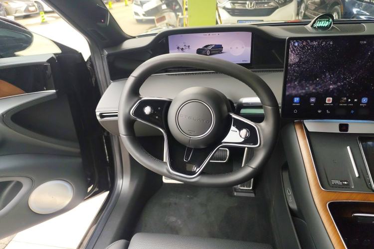 Used Hima Stelato S9 2024 All-Electric Ultra Four-Wheel-Drive Flagship Edition Steering Wheel