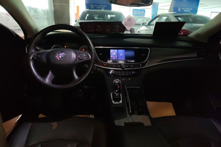 Used Buick LaCrosse 2021 652T Luxury Model Center Console