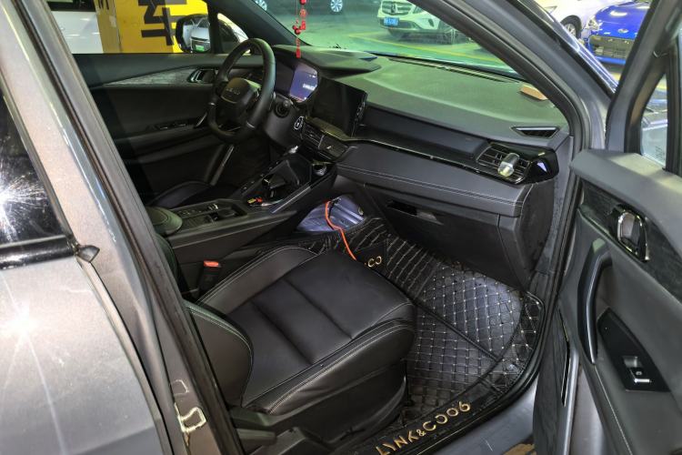 Used Lynk & Co 06 2020 1.5T JinPro model