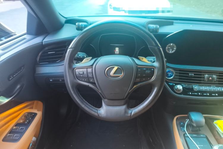 Used Lexus LS 2021 500h Excellence Edition
