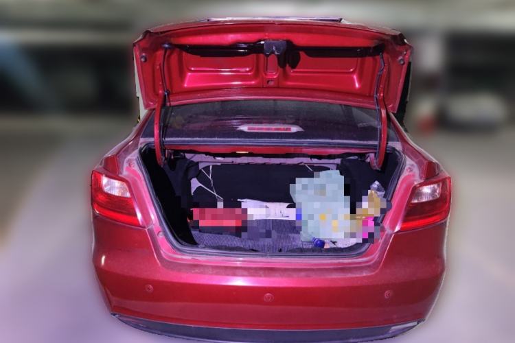 Used CHANGAN Alsvin V3 2012 1.3L Manual Luxury Version China IV Standard
