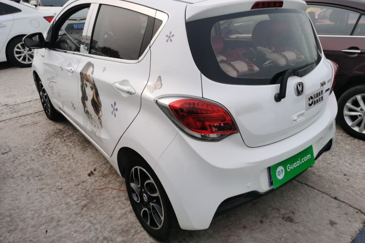 Used CHANGAN Benni 2015 1.4L IMT Luxury Model China IV
