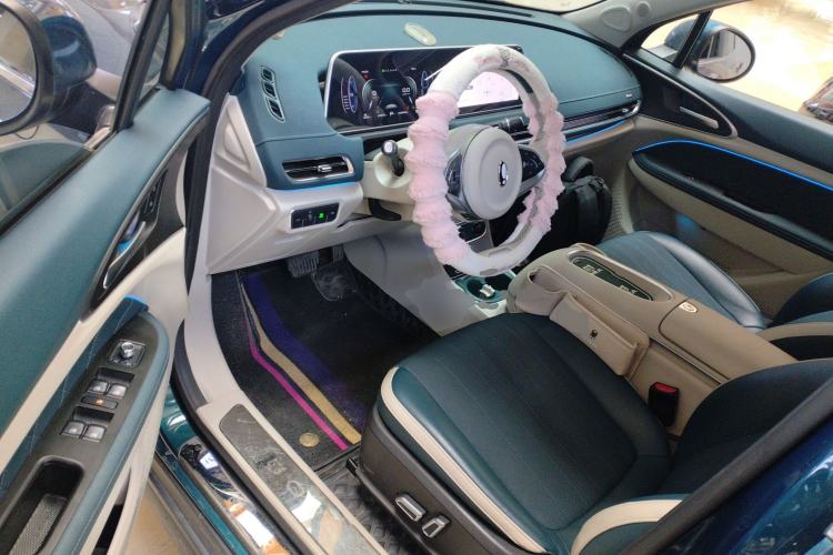 Used ORA Good Cat 2023 401 km Standard Range Prestige Version Lithium Iron Phosphate Driver Seat