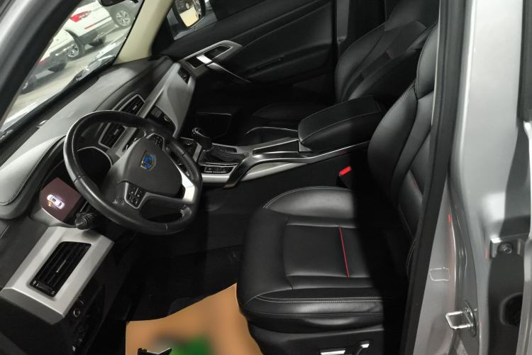 Used Geely Auto Emgrand X7 Sport 2016 1.8TD Automatic Smart Model Left Front Seat