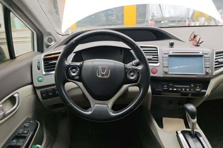 Used Honda Civic 2013 10th Anniversary 1.8L Automatic Luxury Edition
