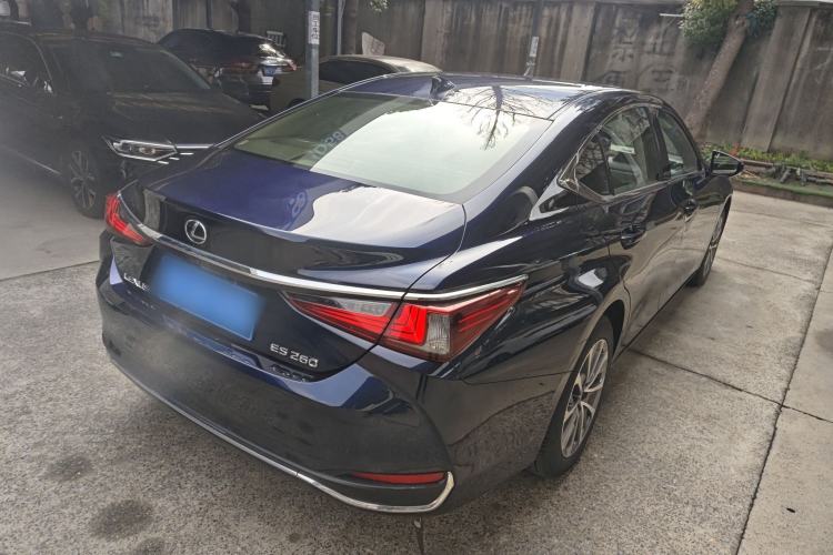 Used Lexus ES 2021 260 Excellence Edition