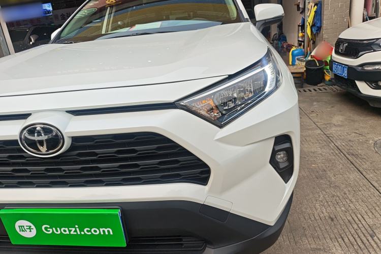 Used Toyota RAV4 2024 2.0L CVT Two-Wheel Drive Urban Edition
