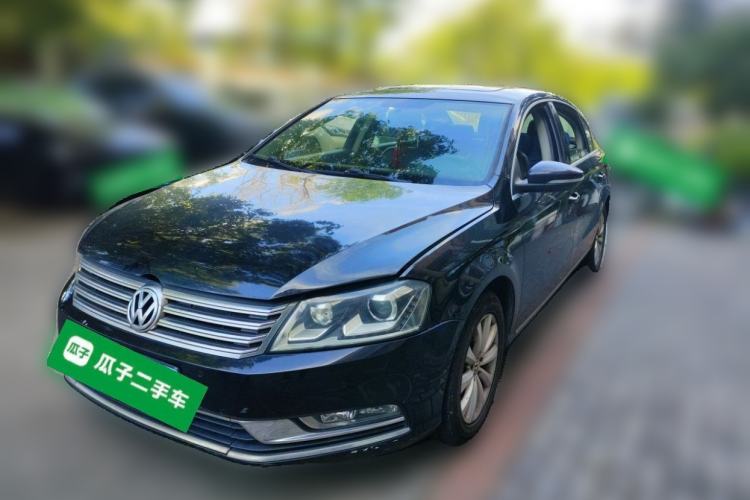 Used Volkswagen Magotan 2013 1.8TSI Luxury Model Guazi used car, China used car export, Used car for sale, Used  cars, Cheapest cars for sale