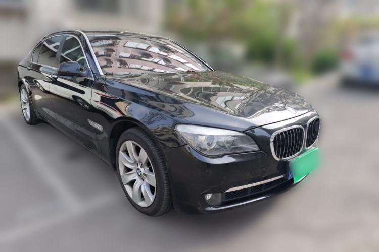 Used BMW 7 Series 2011 750Li xDrive Front Right 45 Deg