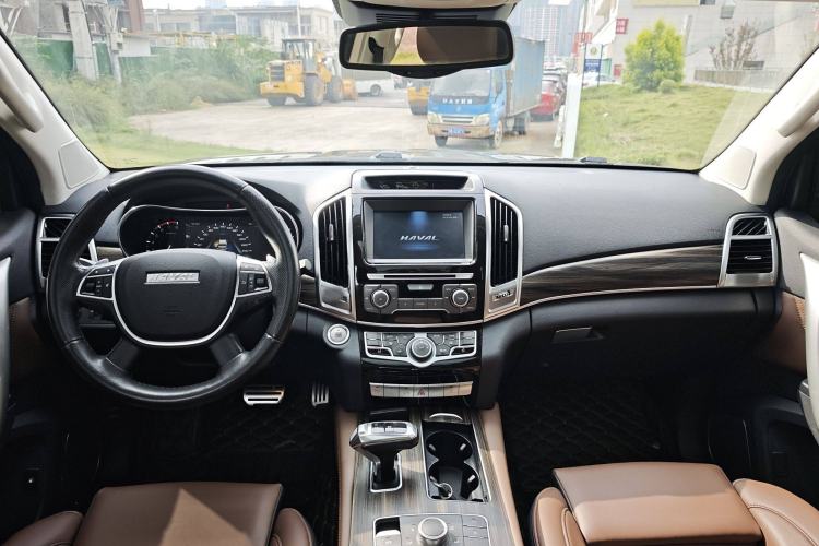 Used Haval H9 2017 2.0T Gasoline 4x4 Premium 5-Seater
