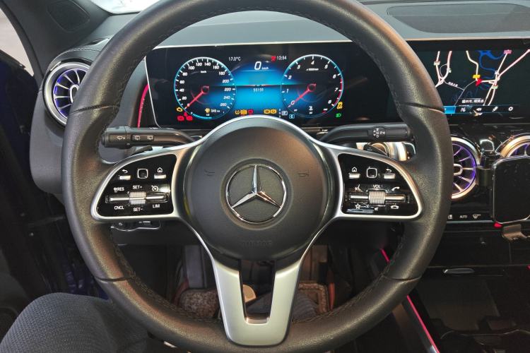 Used Mercedes-Benz GLB 2020 Facelift GLB 200 Fashion Edition
