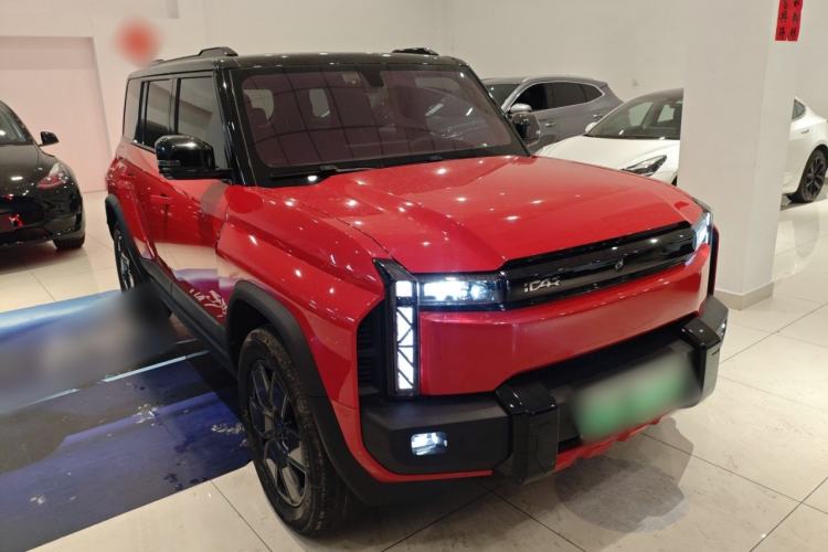 Used iCAR 03T 2024 501km Four-wheel Drive Long-Range Version
