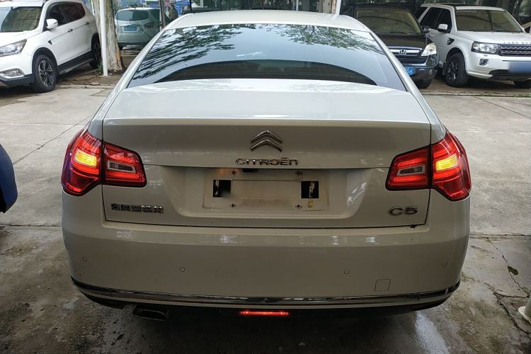 Used Citroen C5 2014 1.6T Automatic Luxury Model Rear