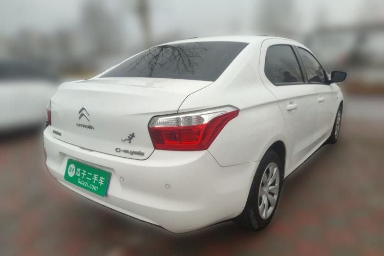 Used Citroen Elysee 2015 Zhishang Edition 1.6L Manual Fashion Model