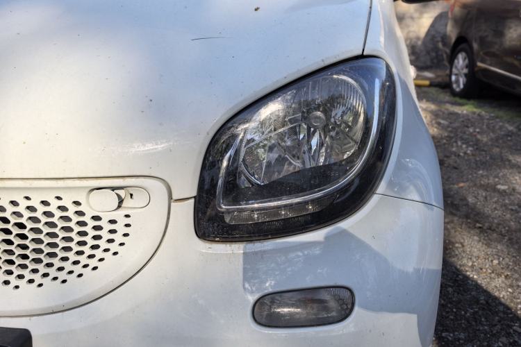 Used smart forfour 2018 0.9T 66 kW Pioneer Edition Exterior 7