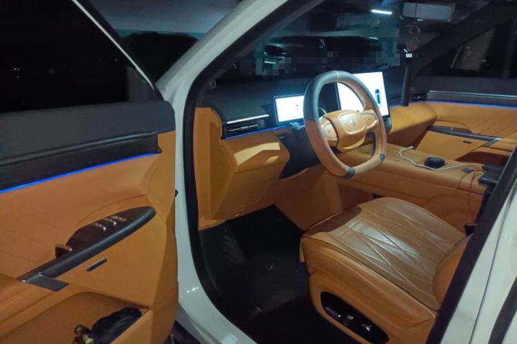 Used Dongfeng eπ eπ008 2025 210Max Smart Drive Version 5 Seats
