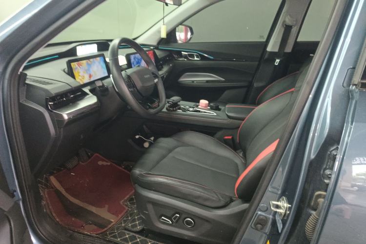 Used Oshan Z6 2022 Blue Whale 1.5T DCT Smart Navigation Model