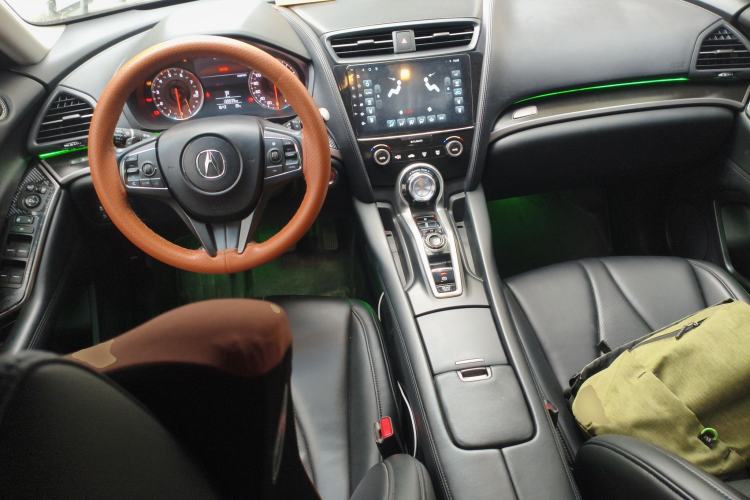 Used Acura CDX 2021 1.5T Two-Wheel Drive Enjoyment Version Center Console