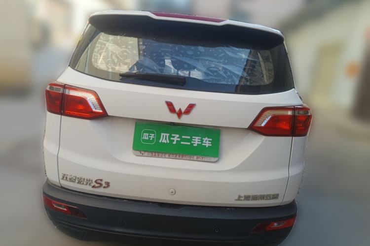 Used Wuling Hongguang S3 2018 1.5L Manual Luxury Model China V Standard