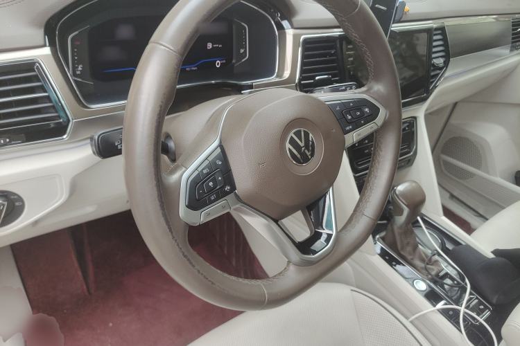 Used Volkswagen Viloran 2020 380TSI Prestige Edition Steering Wheel